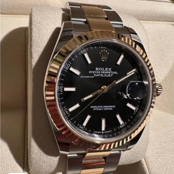 Men’s Rolex Date Just 41mm Two Tone Black Index Dial Jubilee 126333 Pre-Owned - Picture 3 of 5